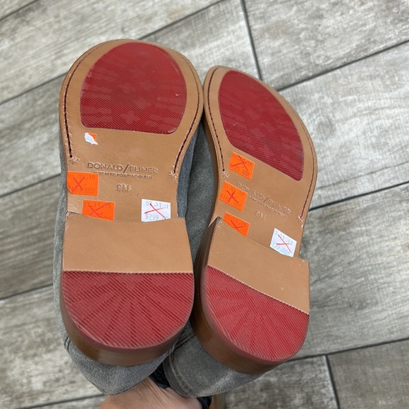 Donald J. Pliner men’s shoe / Loafer with box - Picture 7 of 8